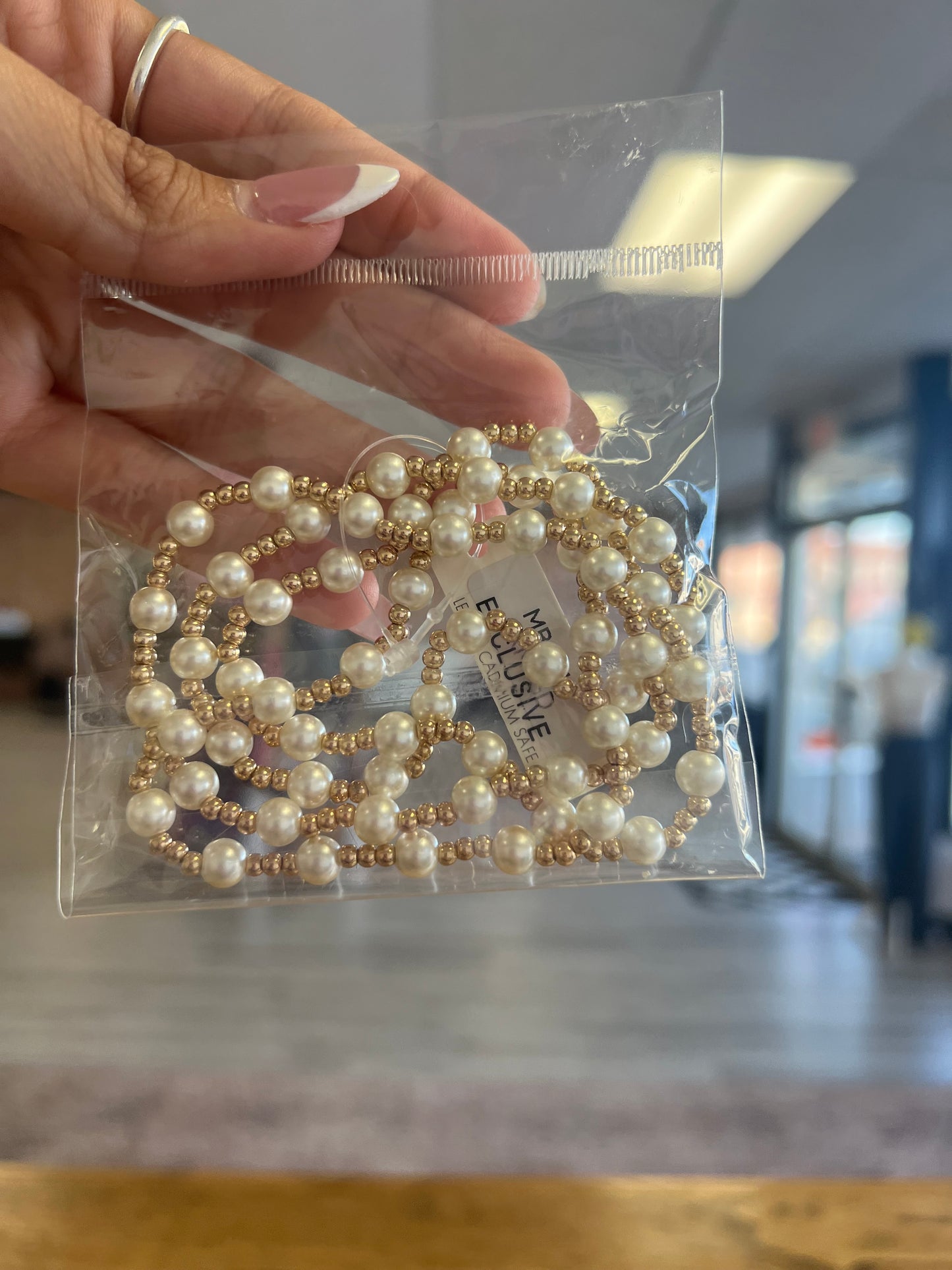Pearl Stretch Bracelet