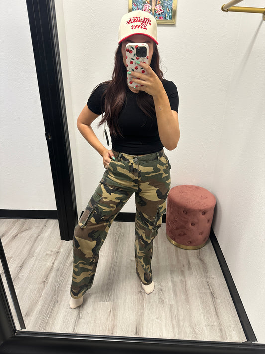 Camo Mid Rise Cargo Straights