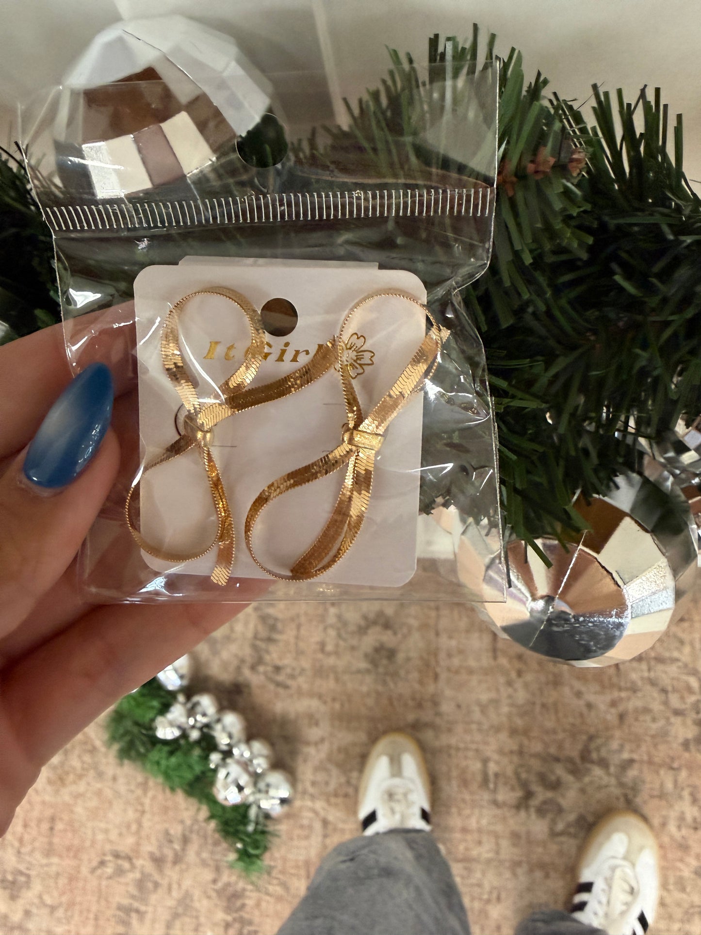 Bow Studs