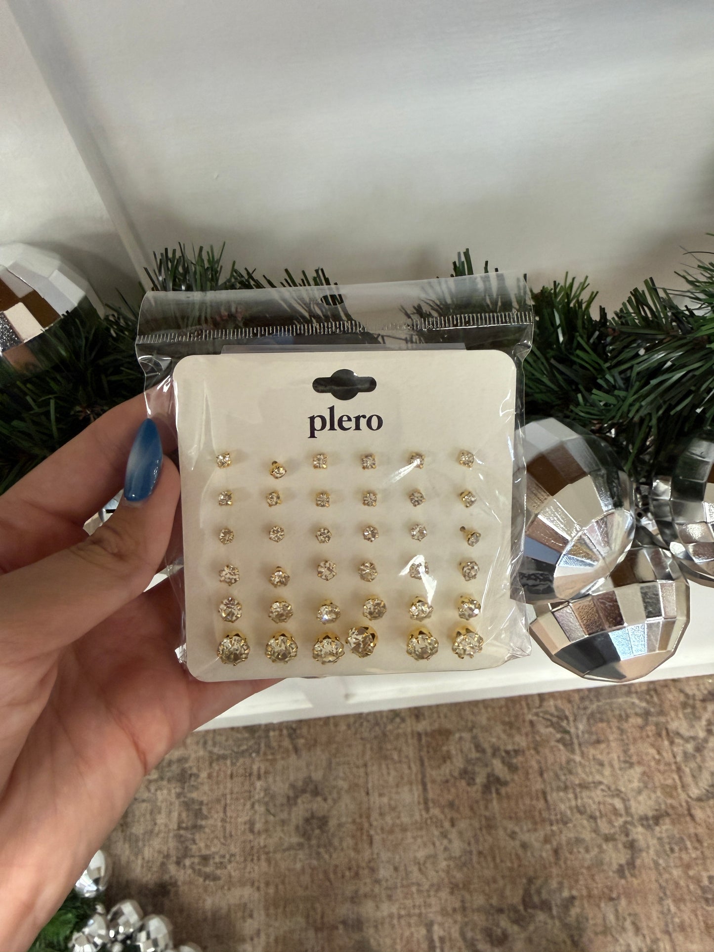 Stud Pack
