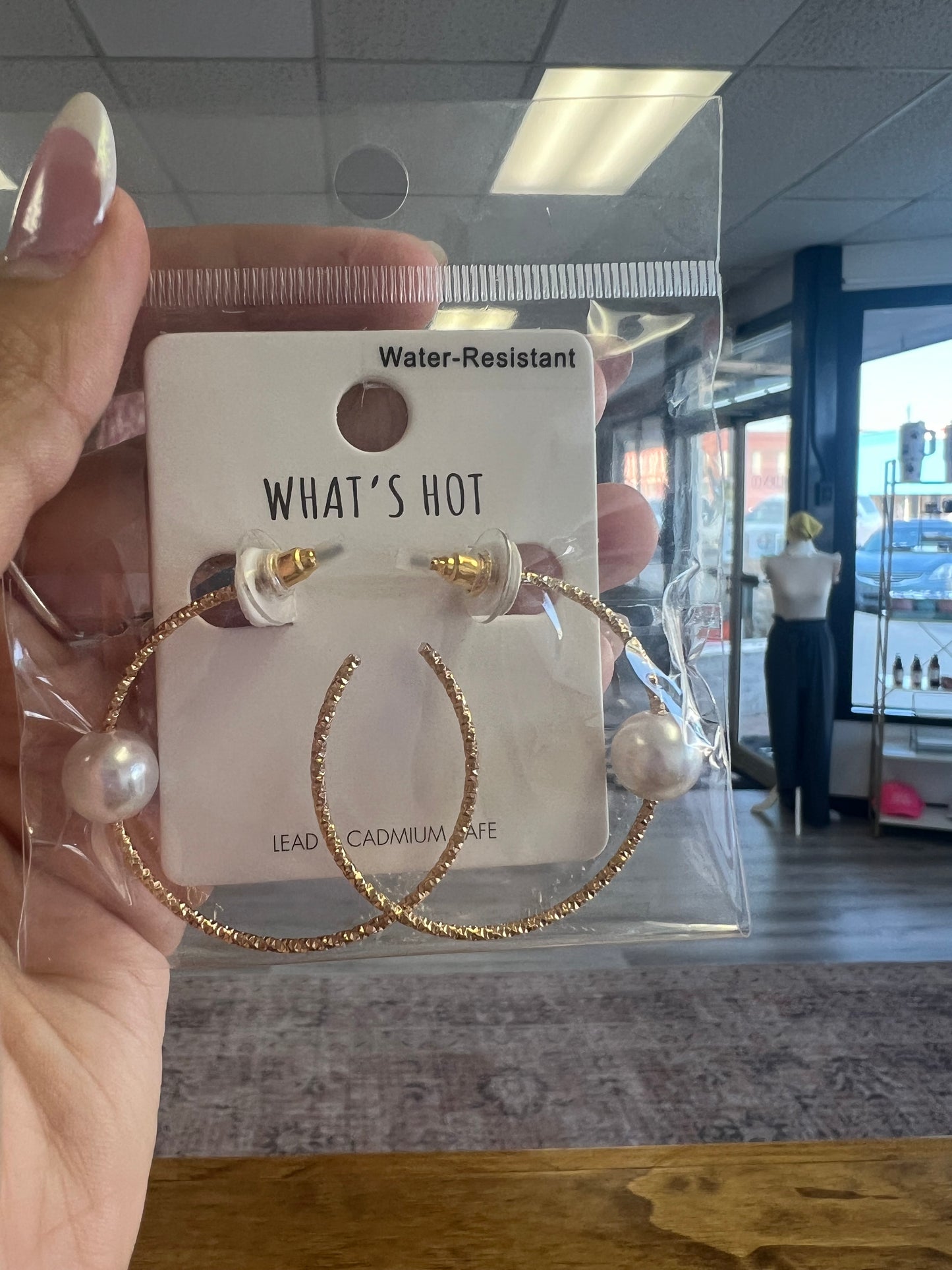 Gold Textured Pearl Hoop