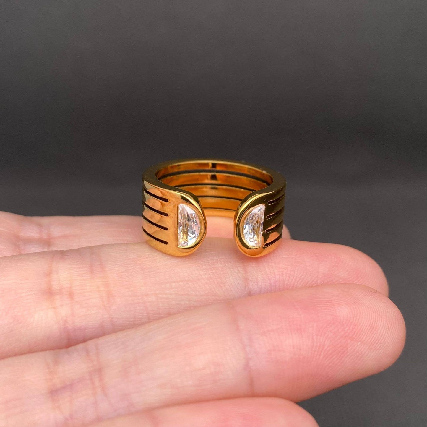 Zircon 18K Gold Plated Stainless Steel Open Ring - FGS