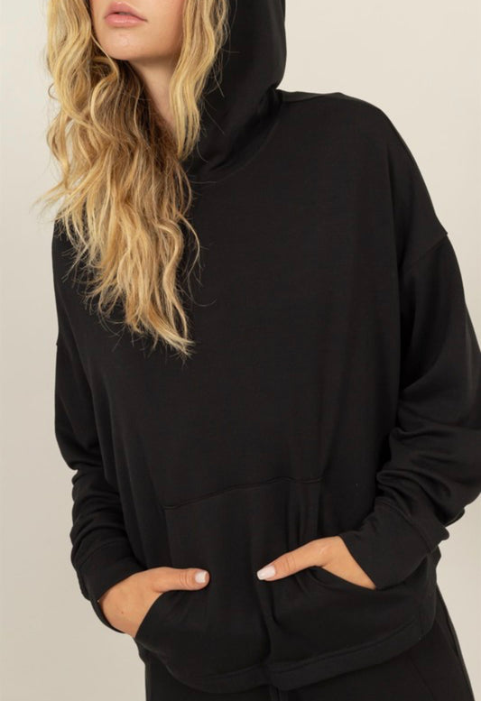 Daily Hooded Pullover