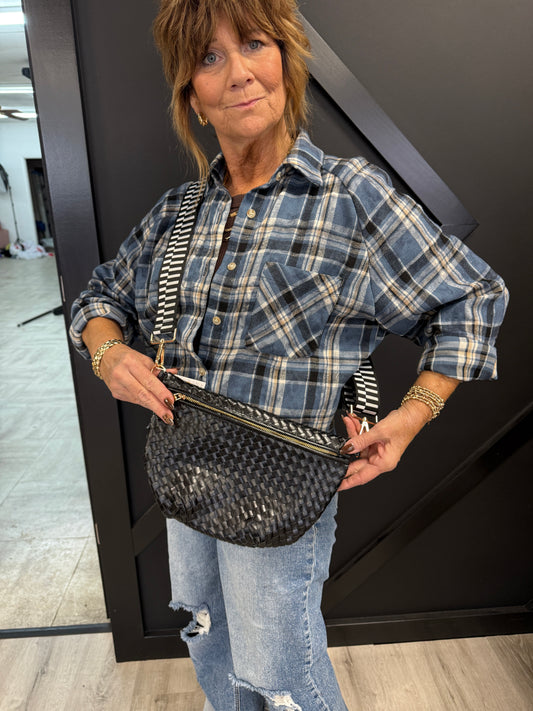 Nicki Crossbody