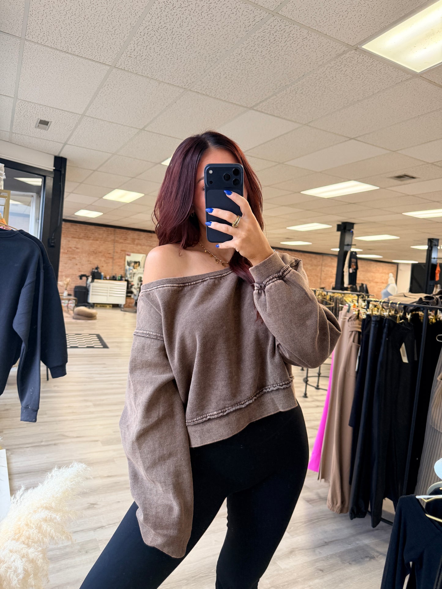 Washed Off The Shoulder Vibes