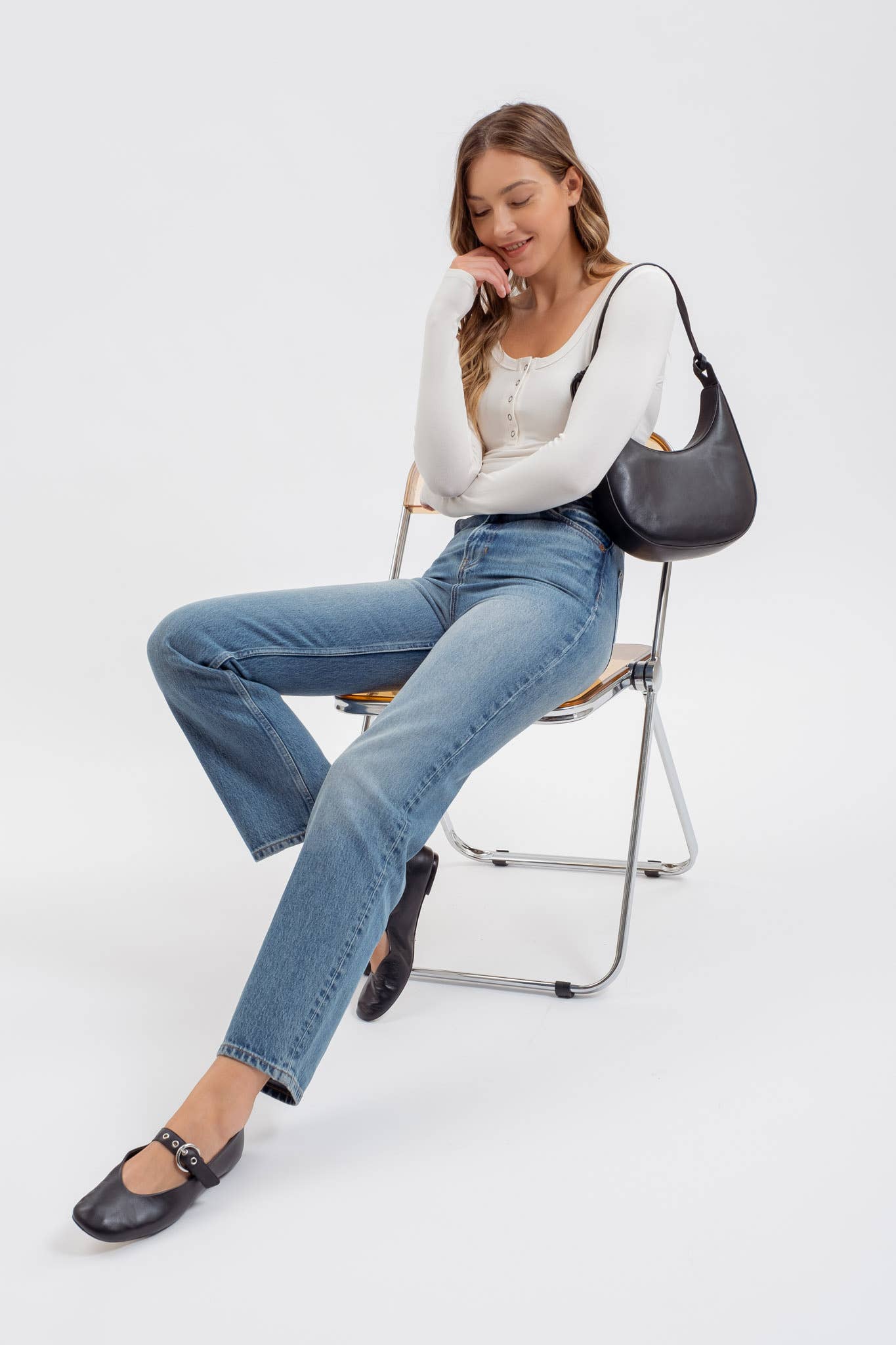 SCOOP NECK LONG SLEEVE HENLEY KNIT TOP: IVORY